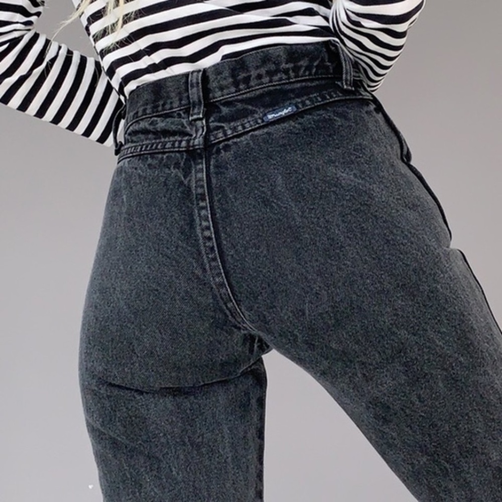 Wrangler VTG Smooth Booty Faded Washed Black High Waisted Retro Mom No-No Jeans